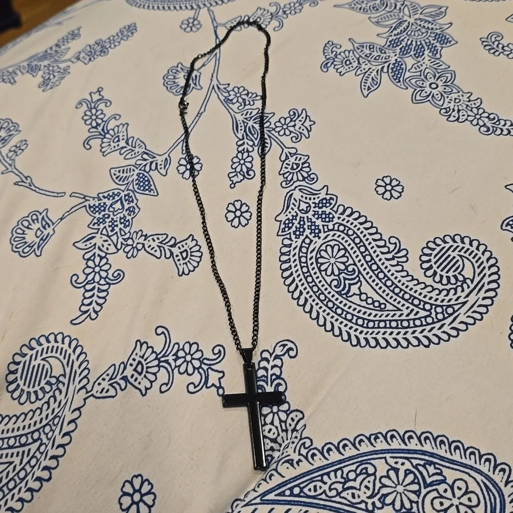❤️10/$40 New unisex cross necklace